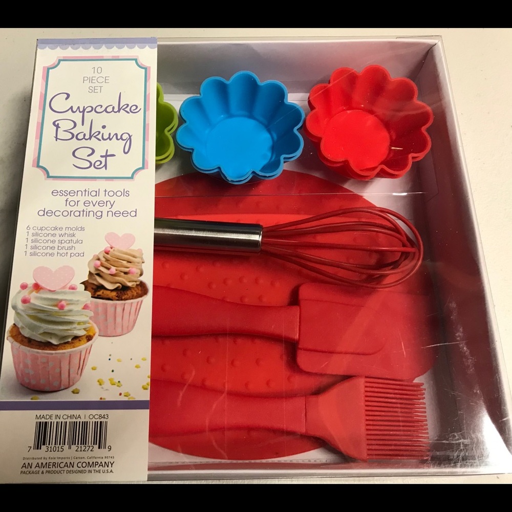 Cupcake Baking Set